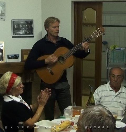 la compagnie christian pastor avec juan de nimes dans A mi me encanta.JPG
